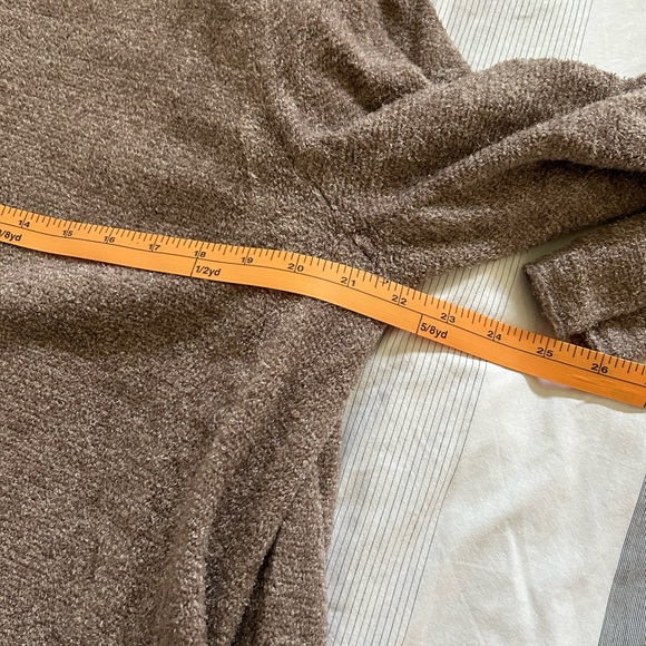 Barefoot Dreams Cardigan - Picture 4 of 5